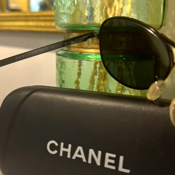 Chanel Crystal 4121-B 126/87 56-14-130mm Aviator Sunglasses with Case & COA - Picture 5 of 6